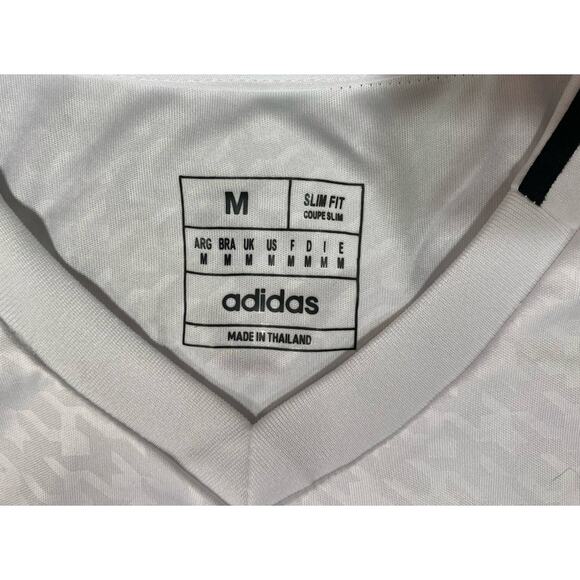 Real Madrid | Men’s Medium Long-Sleeve Jersey - Picture 3 of 7